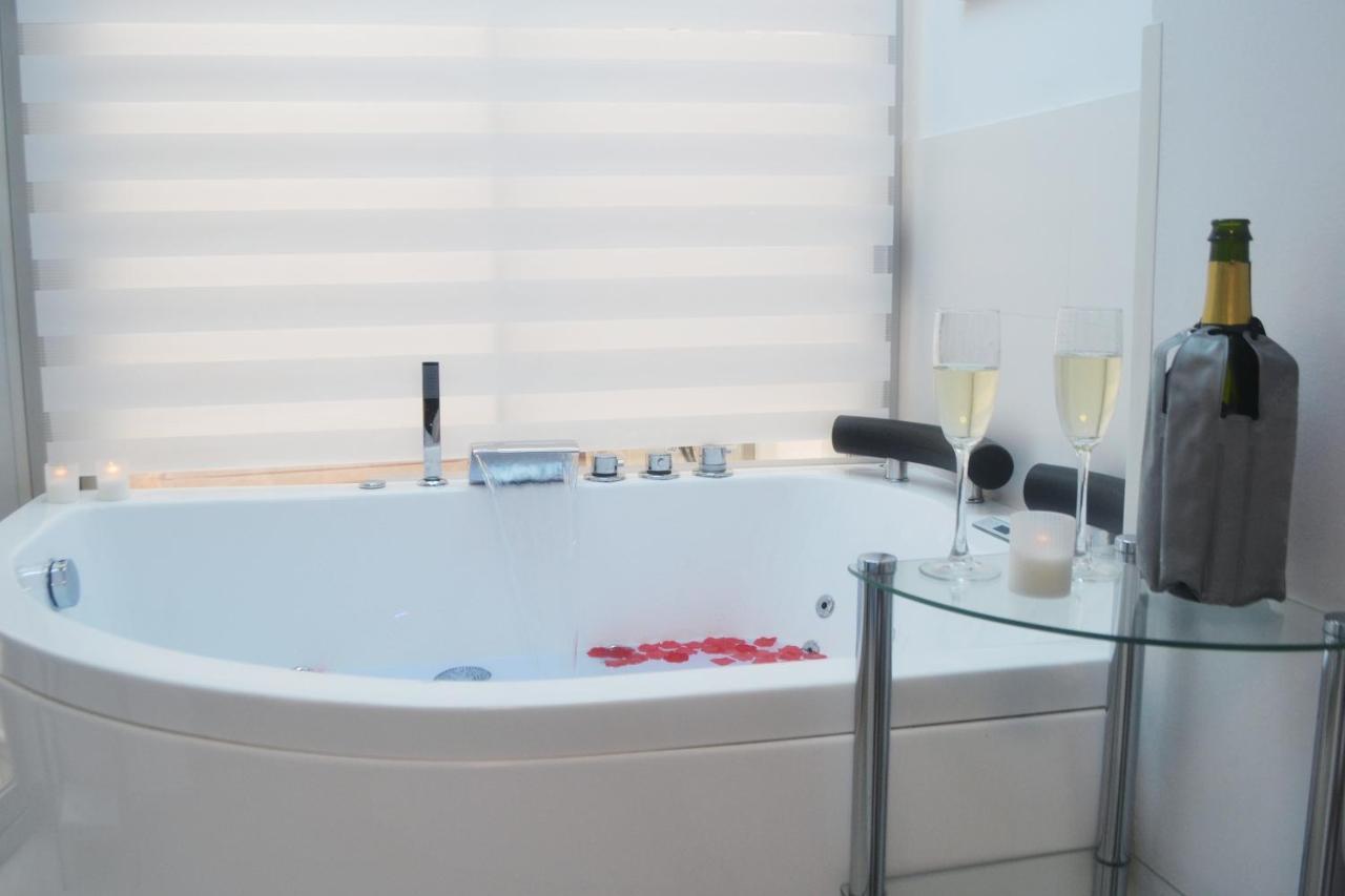 Blue Horizon Luxury Apartment Nerja Dış mekan fotoğraf
