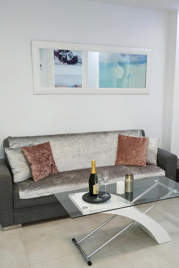 Blue Horizon Luxury Apartment Nerja Dış mekan fotoğraf