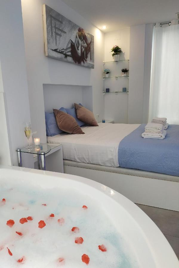 Blue Horizon Luxury Apartment Nerja Dış mekan fotoğraf