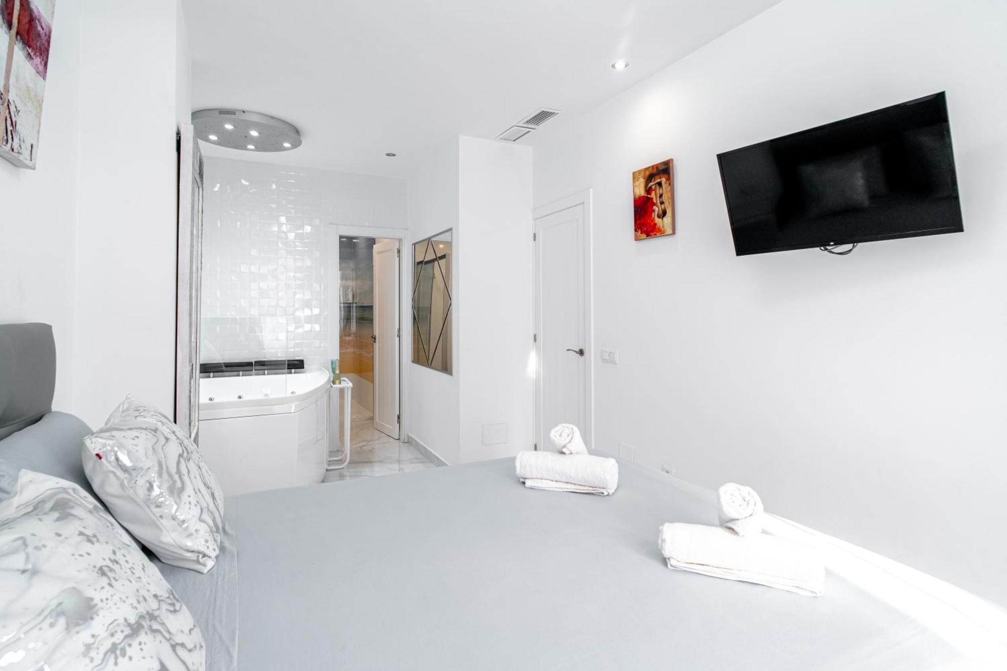 Blue Horizon Luxury Apartment Nerja Dış mekan fotoğraf