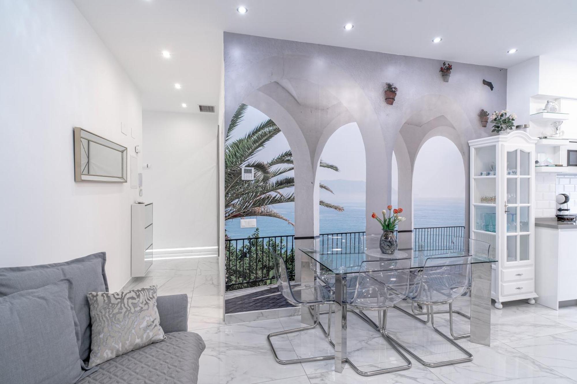 Blue Horizon Luxury Apartment Nerja Dış mekan fotoğraf