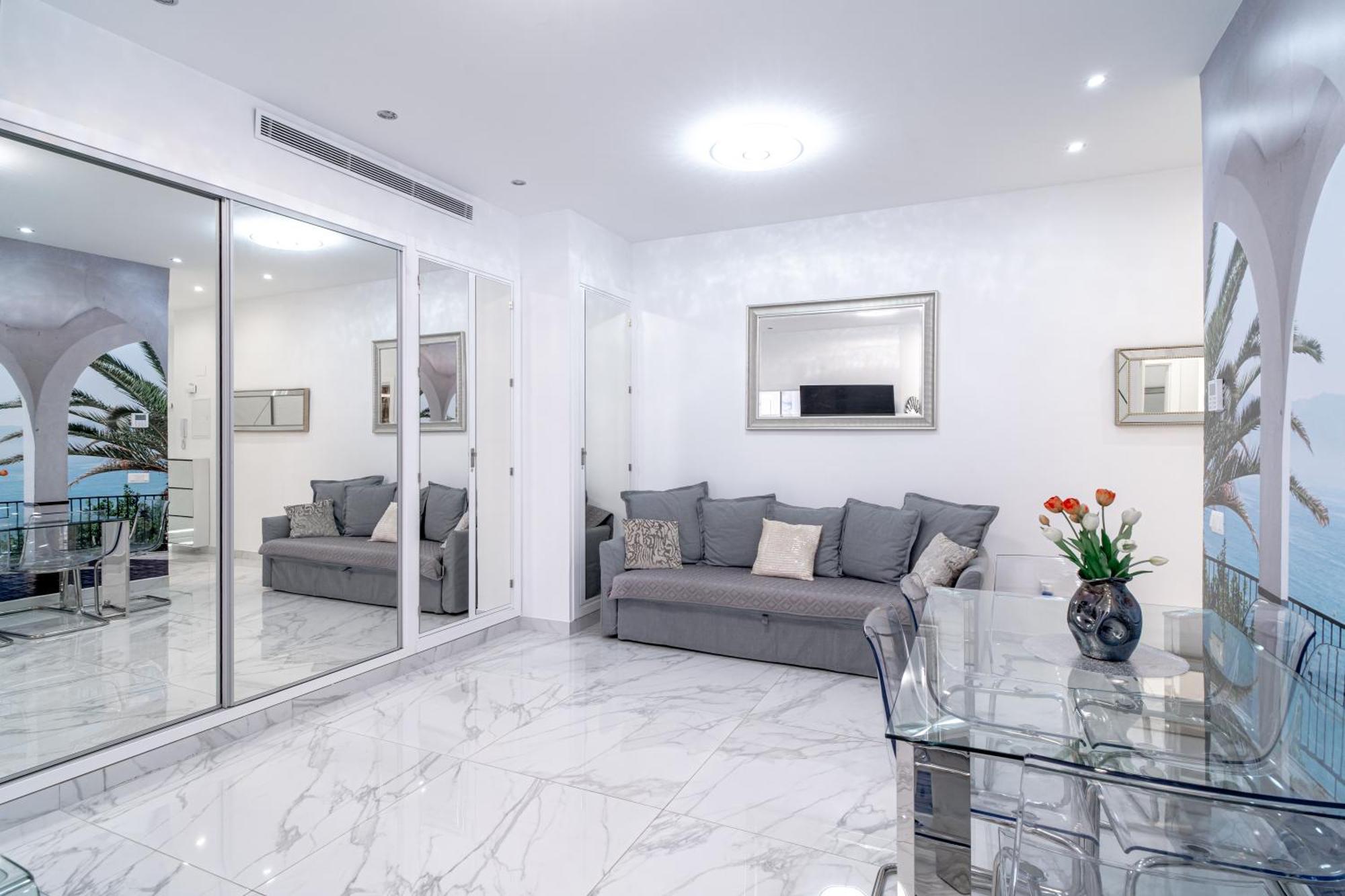 Blue Horizon Luxury Apartment Nerja Dış mekan fotoğraf